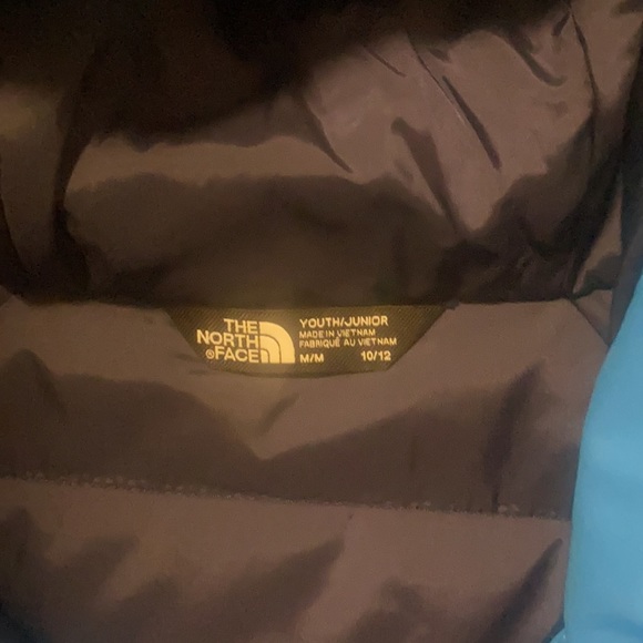 Junior boys ski jacket. - Picture 3 of 3